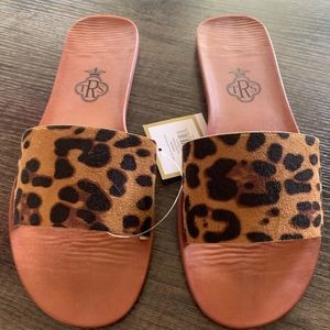 Women’s The Royal Standard Jess Leopard Slides. Size 9. Brand new with tags